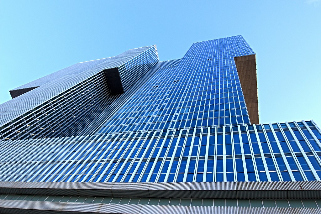 rotterdam haven havenstad hdr scheepvaart skyline euromast kop van zuid erasmusbrug erasmus mc europoort botlek maasvlakte